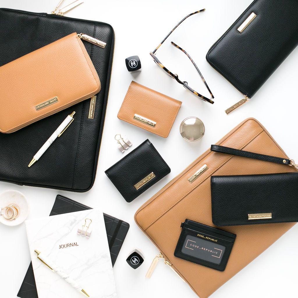 MACBOOK NEO 13" LEATHER SLEEVE CASE-sleeve-CODE REPUBLIC-BLACK-CODE REPUBLIC laptop bags womens laptop bags laptop handbags ladies laptop bags laptop carrying bags